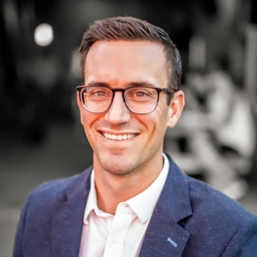 Logan PattersonSenior Director, Advertising & Marketing Strategy, Slalom